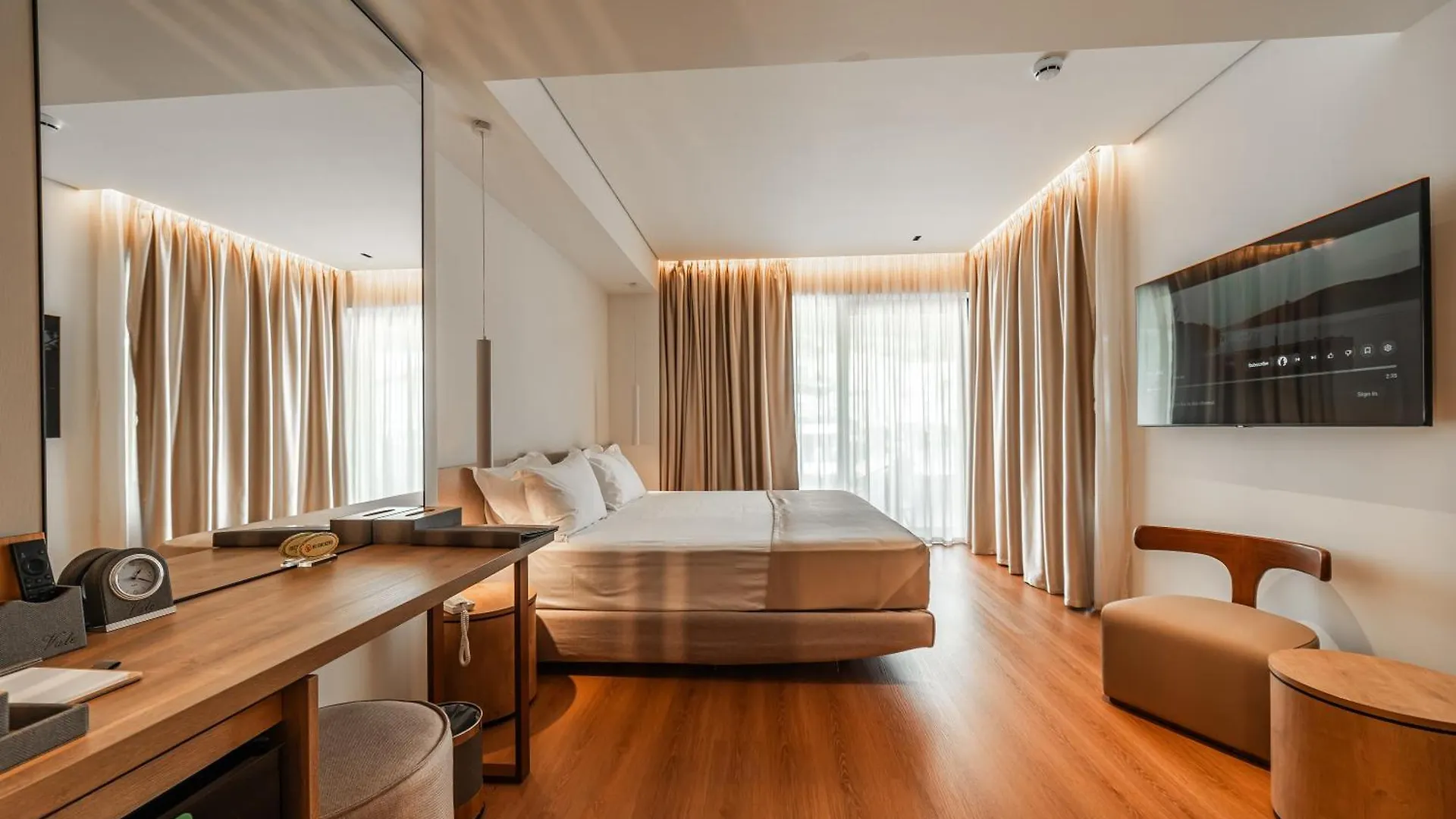 Hotel Vale Sarandë 4*,  Albania